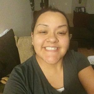 Meet your Posher, Gloria